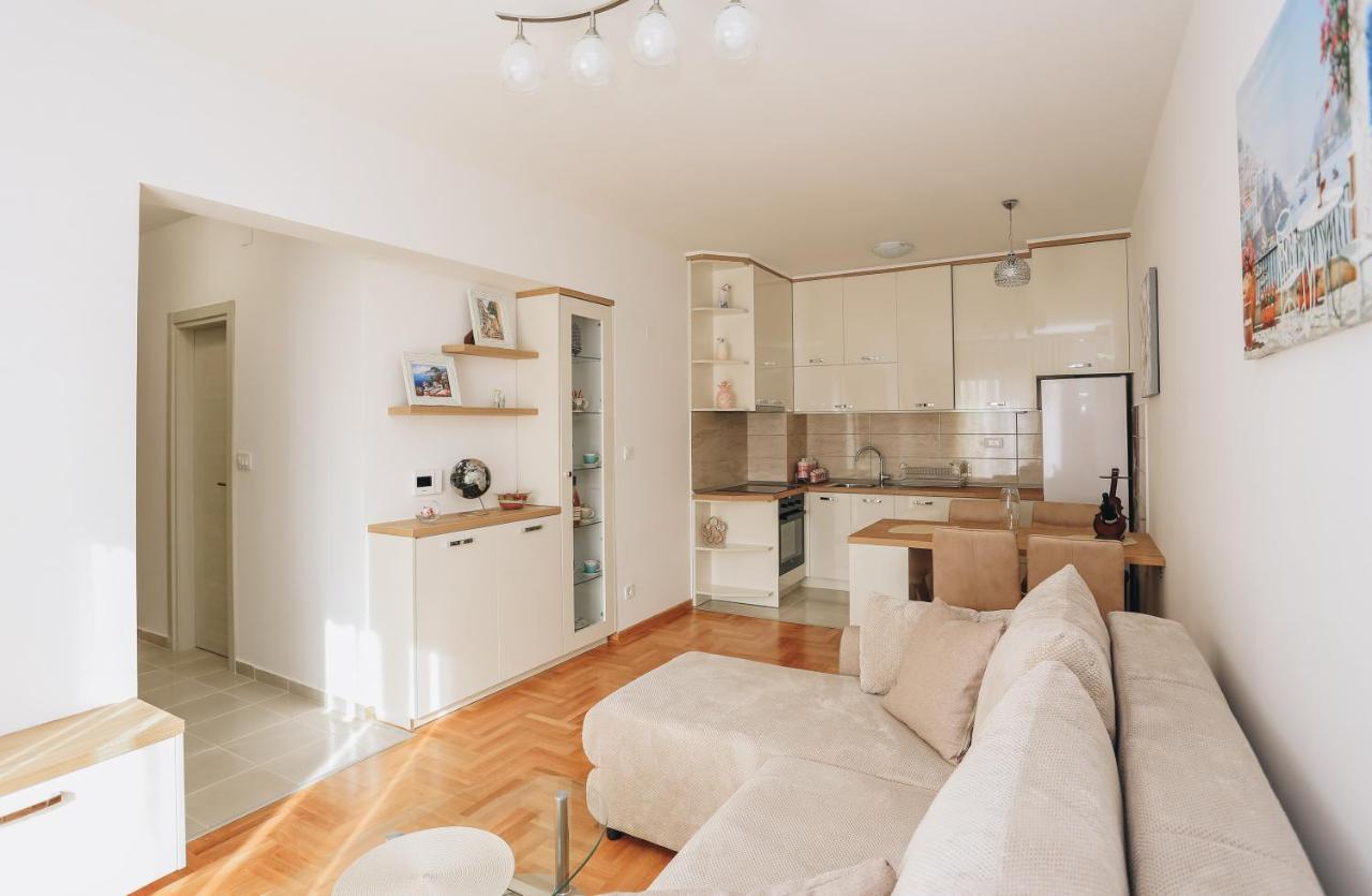 Apartments Viva Oliva Будва Екстериор снимка