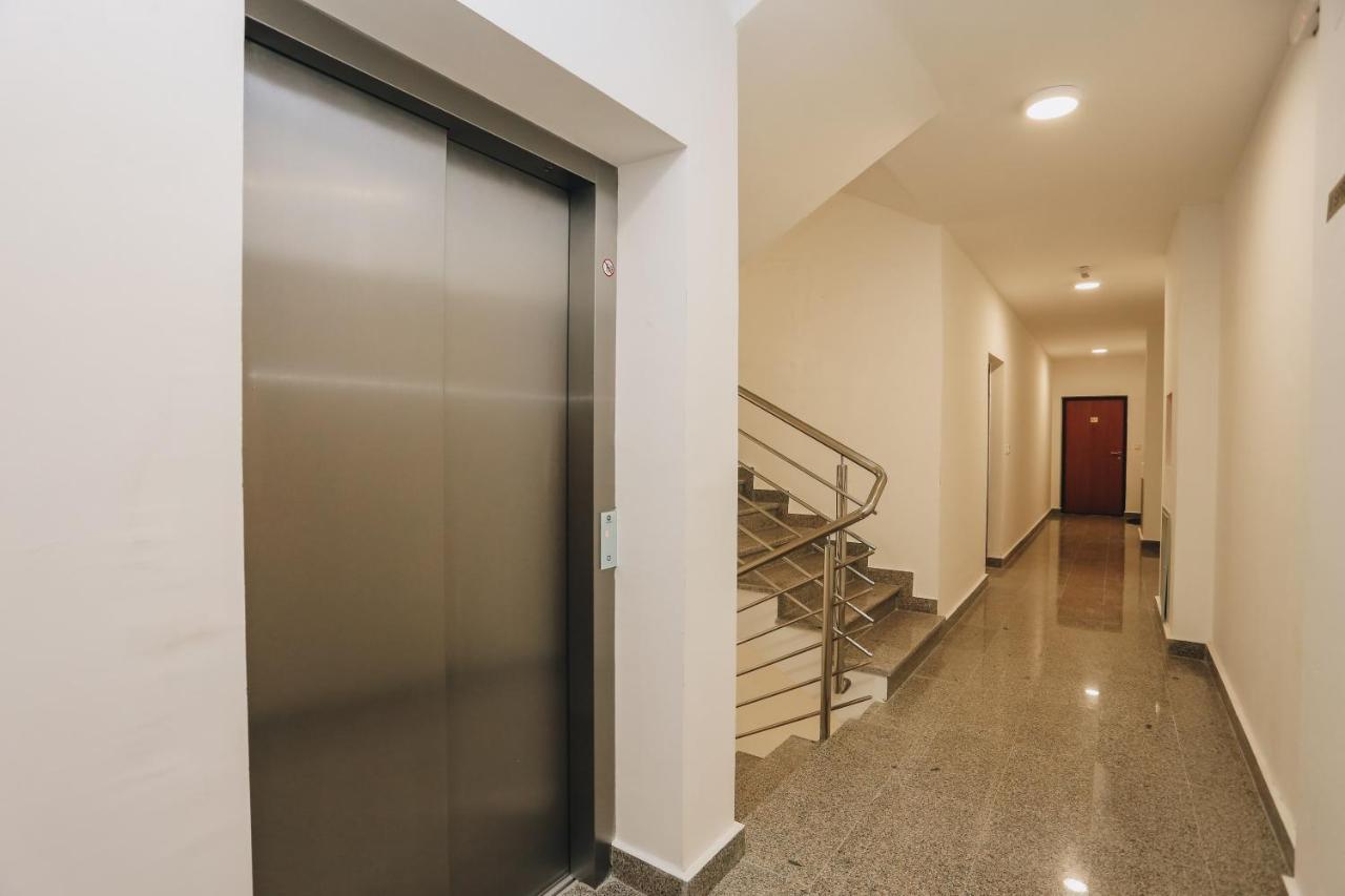 Apartments Viva Oliva Будва Екстериор снимка